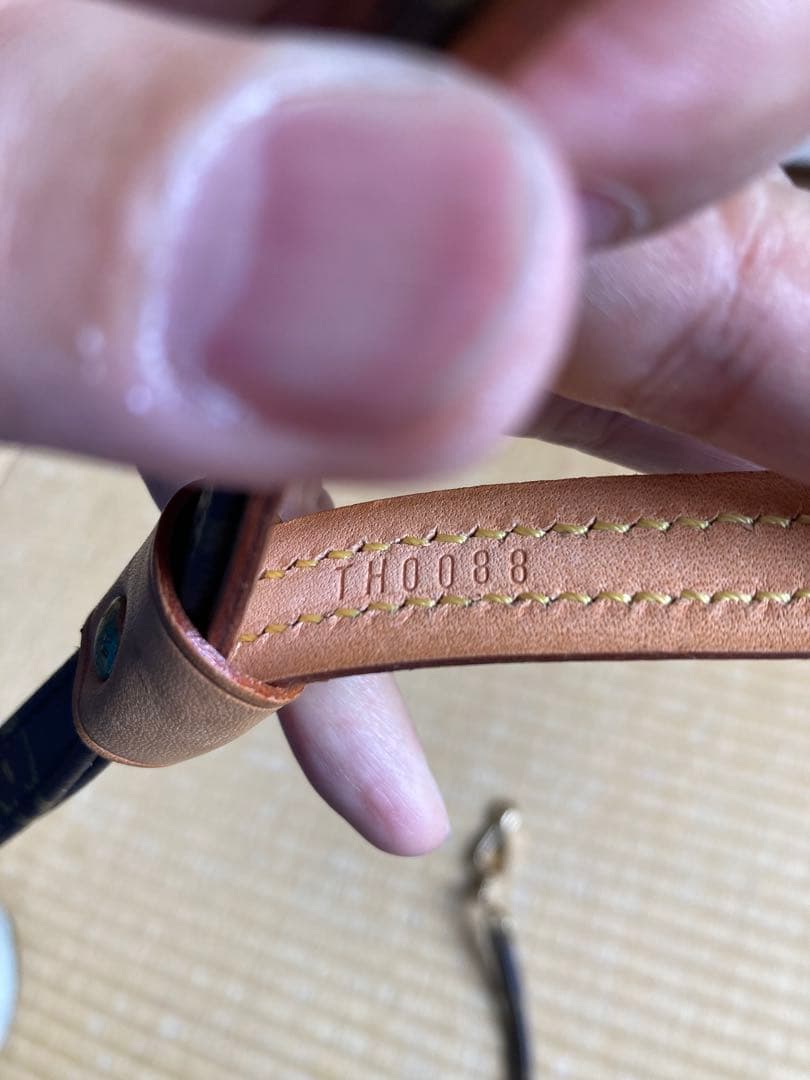 りこまる　茶色レザー モノグラム ハーネスリード