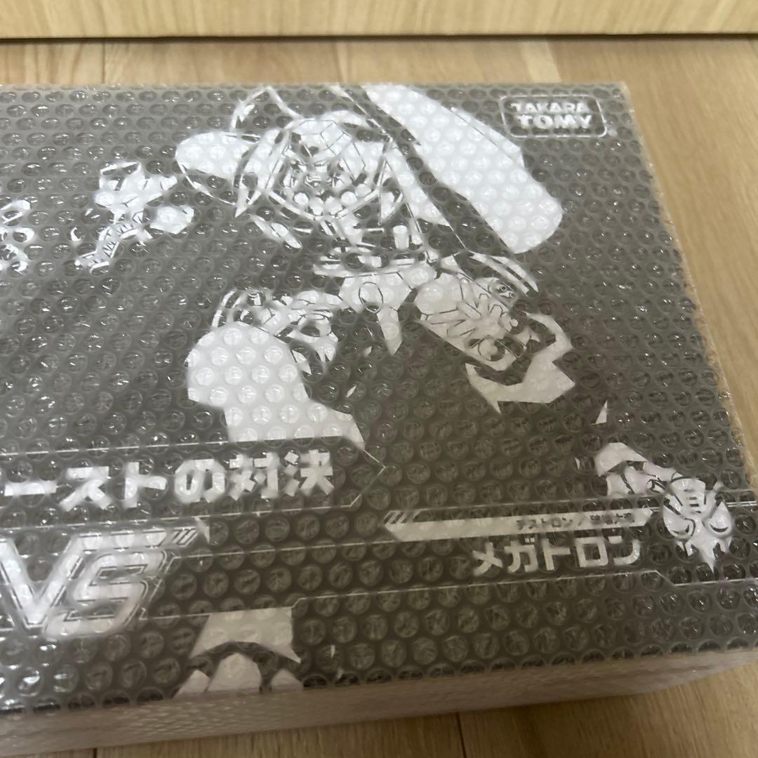 新品　トランスフォーマー　BWVS-01 恒久ビーストの対決　メガトロン