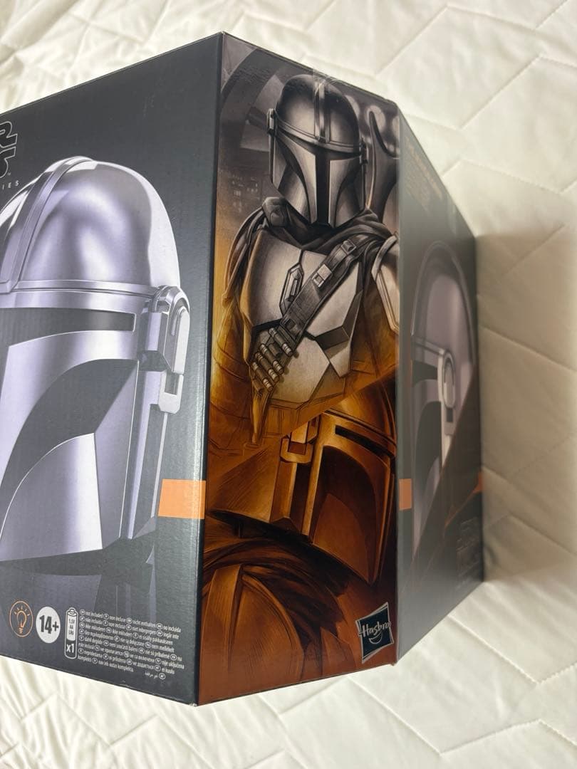 ハズブロ STAR WARS マンダロリアン エレクトロニック ヘルメット