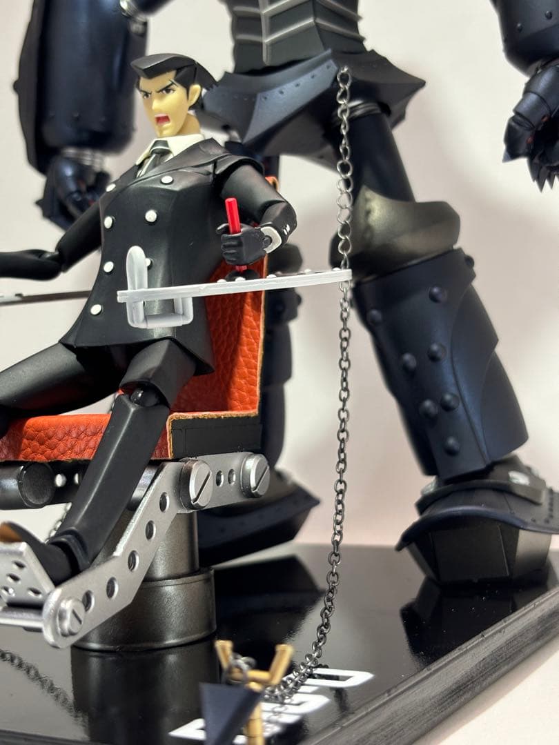 ビッグオー＋ロジャー・スミス　SHOW TIME！塗装完成品