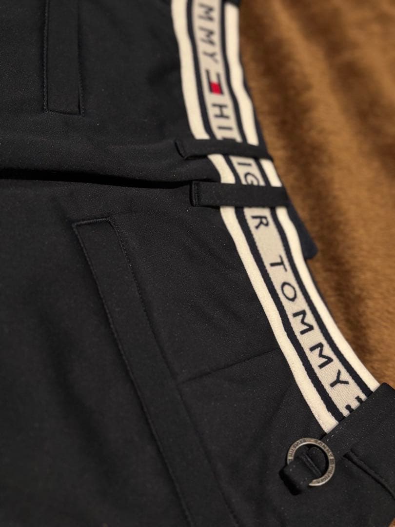 新品   GOLF スカート 紺