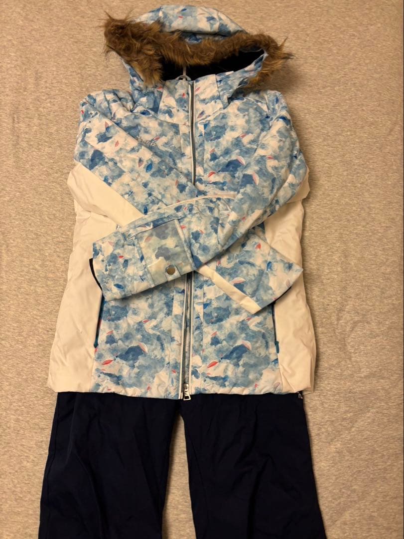 限定お値下げ中！【phenix】 スキーウェア 上下セット レディース Lサイズ