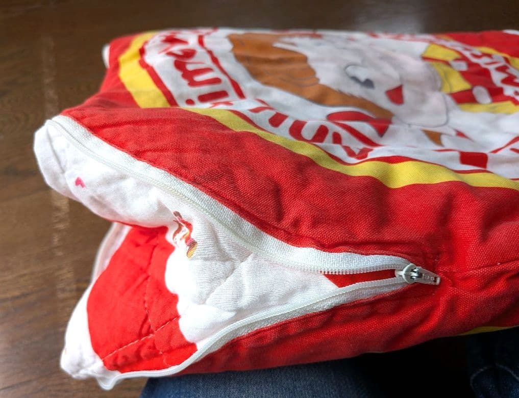 【非売品　レア】ペコちゃん クッションブランケットストライプ）コレクターアイテム