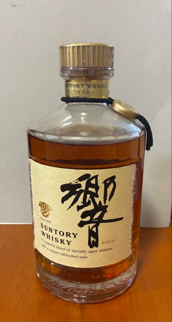 サントリー響 SHN01 未開封 箱付き プレミアウイスキー 700ml