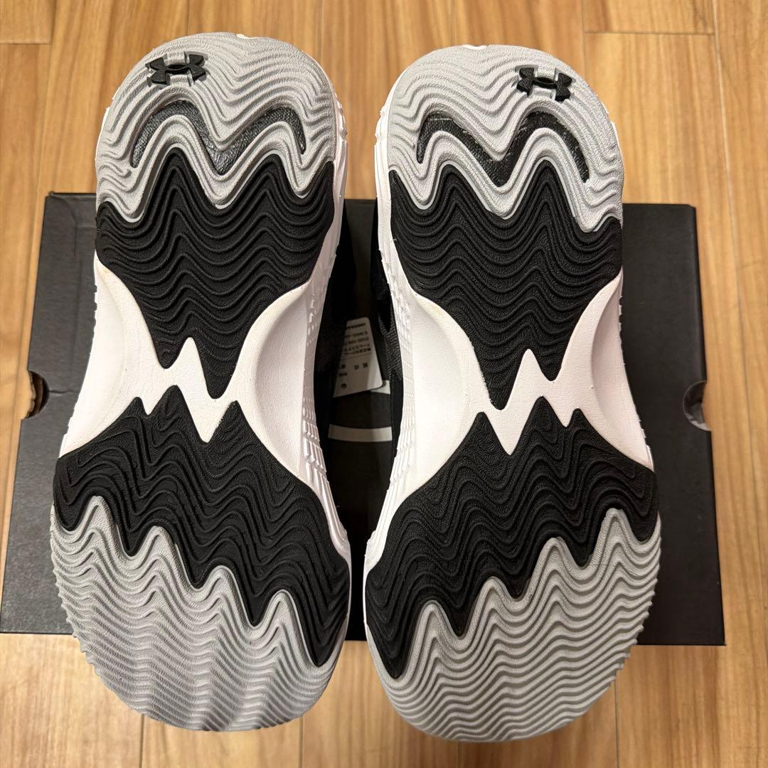 シューズ(男性用) Under Armour SPAWN 7