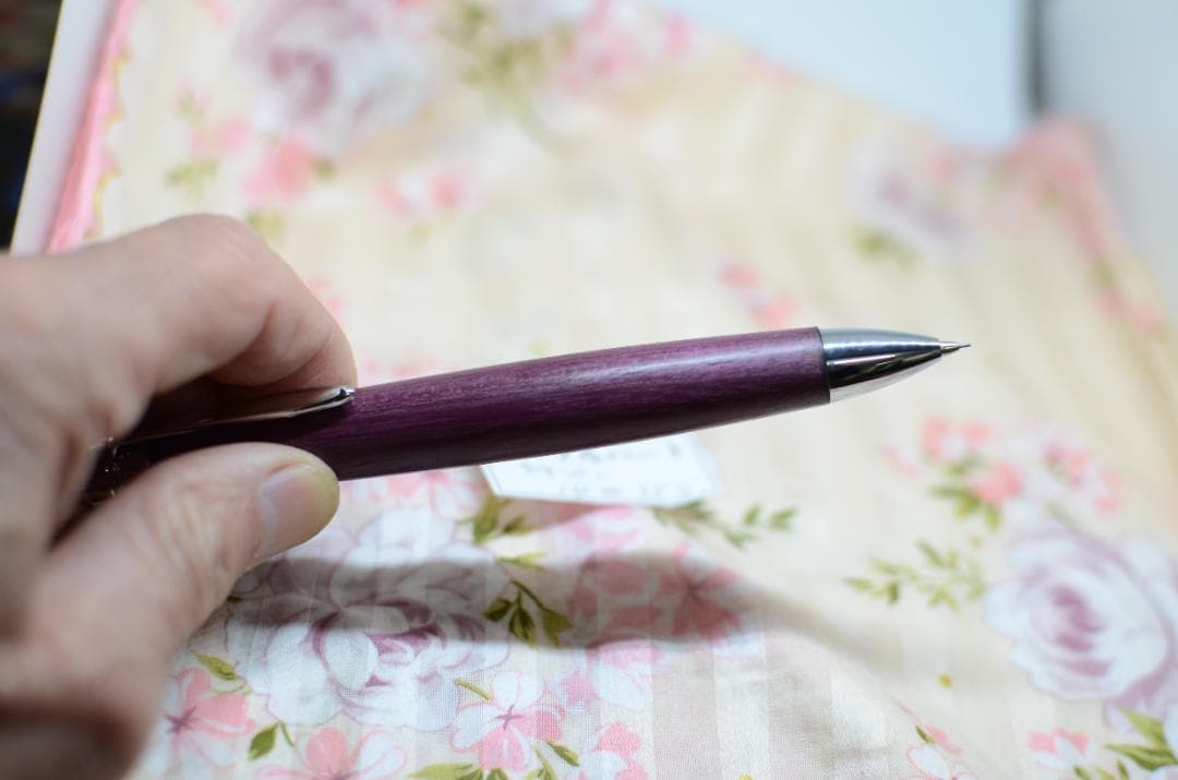 【がじゅまる】完成いたしました。三神金具のシャープペンとボールペン