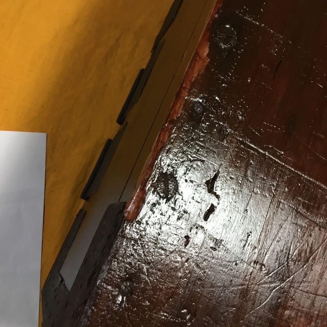 昔の箱です、重いです。　難あり