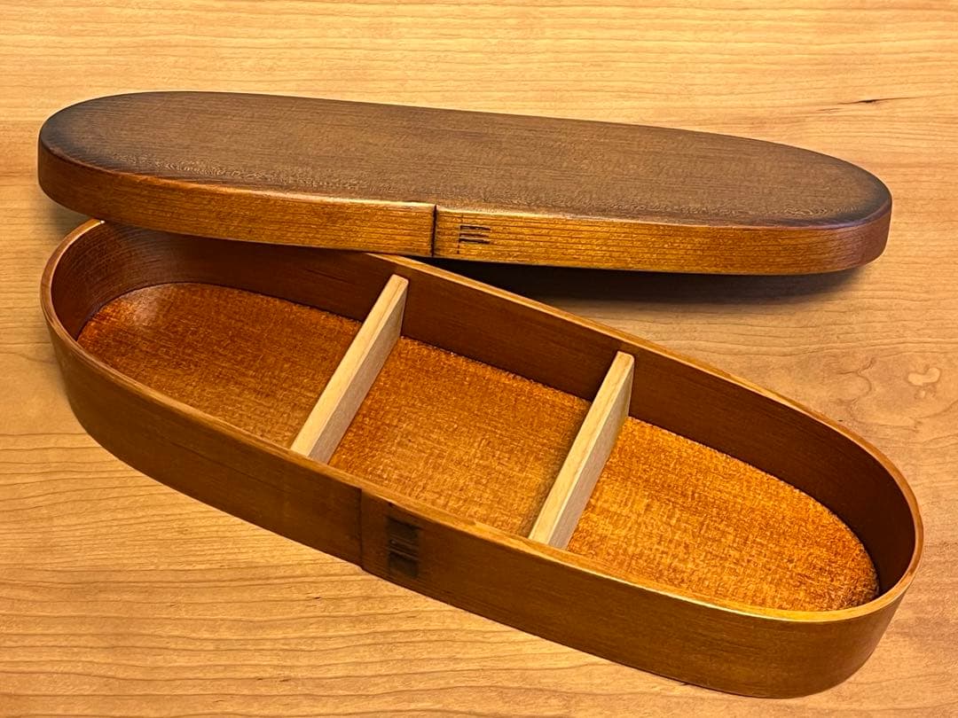 柴田慶信商店製曲げわっぱ、長手弁当箱（中）拭き漆