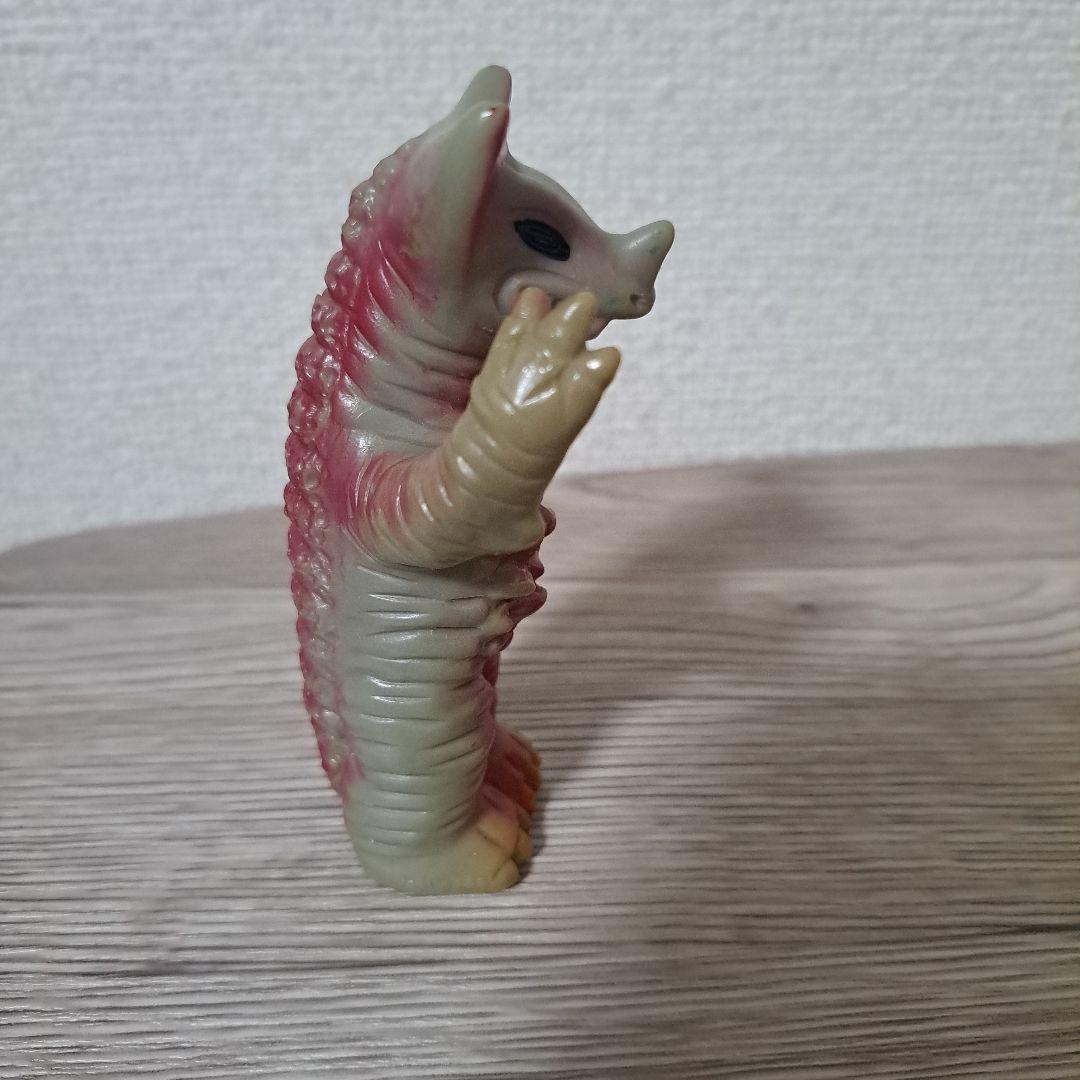 FROM JAPAN公式アカウント01ジャンボ指人形　ゴモラ　大里玩具