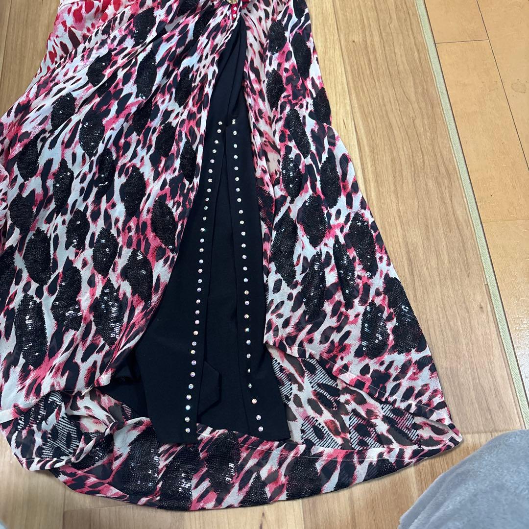 社交ダンスラテンヒョウ柄 黒とピンクドレス