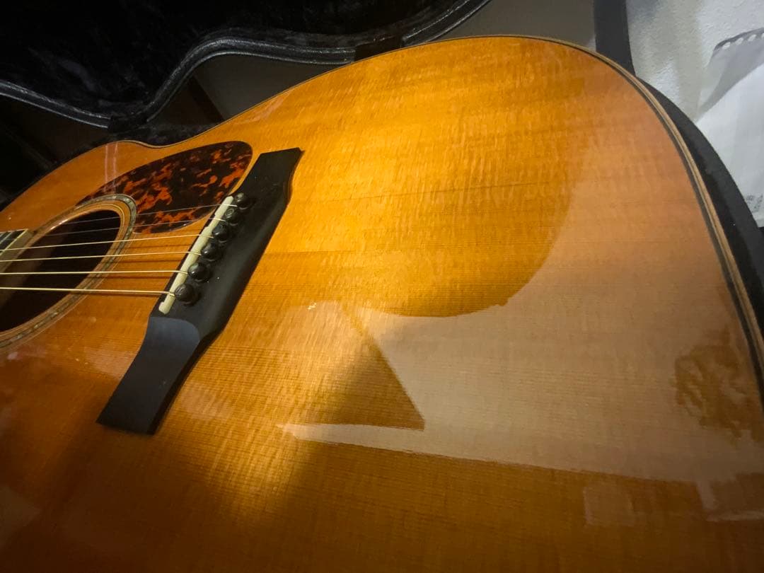 Larrivée アコースティックギター　OM-09 ラリビー　週末値下げ！