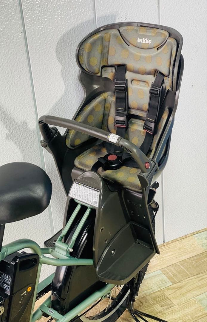 3233ブリヂストン8.9アンペア　3人乗り対応子供乗せ　電動アシスト自転車