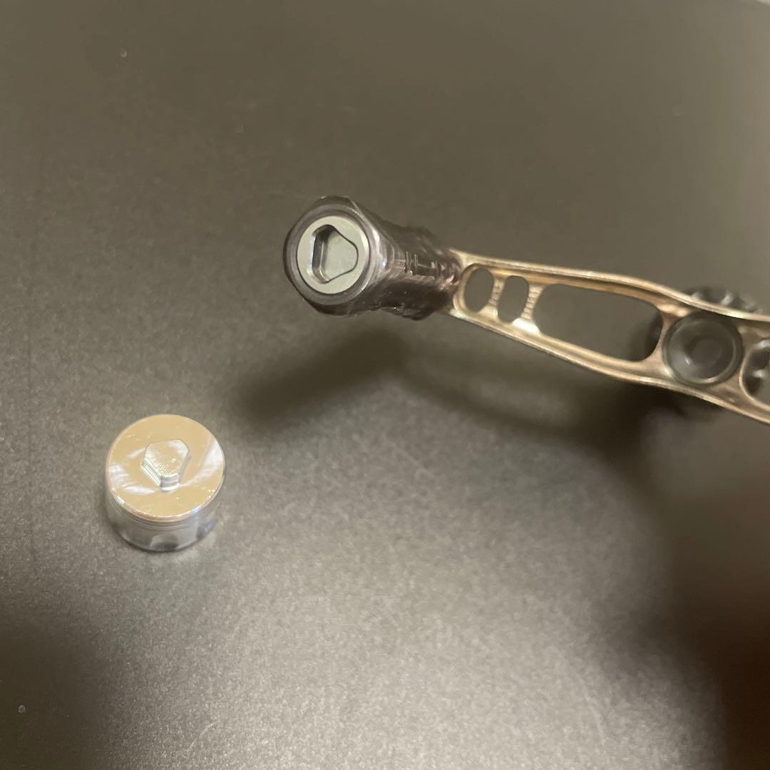 希少　34 ゼログラⅣ ダイワ対応　ナチュラム限定カラー　ダブルハンドル