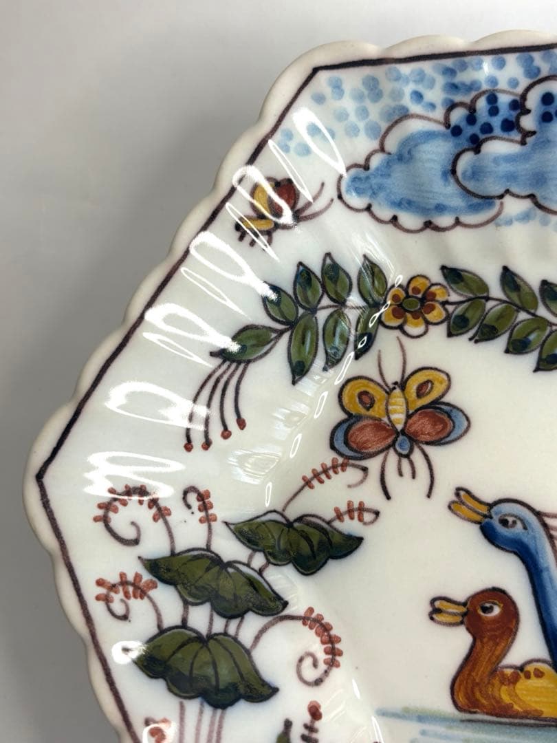 オランダ　マッカム焼き　MAKKUM 2羽の鳥　蝶　花　雲　壁掛け　壁飾り