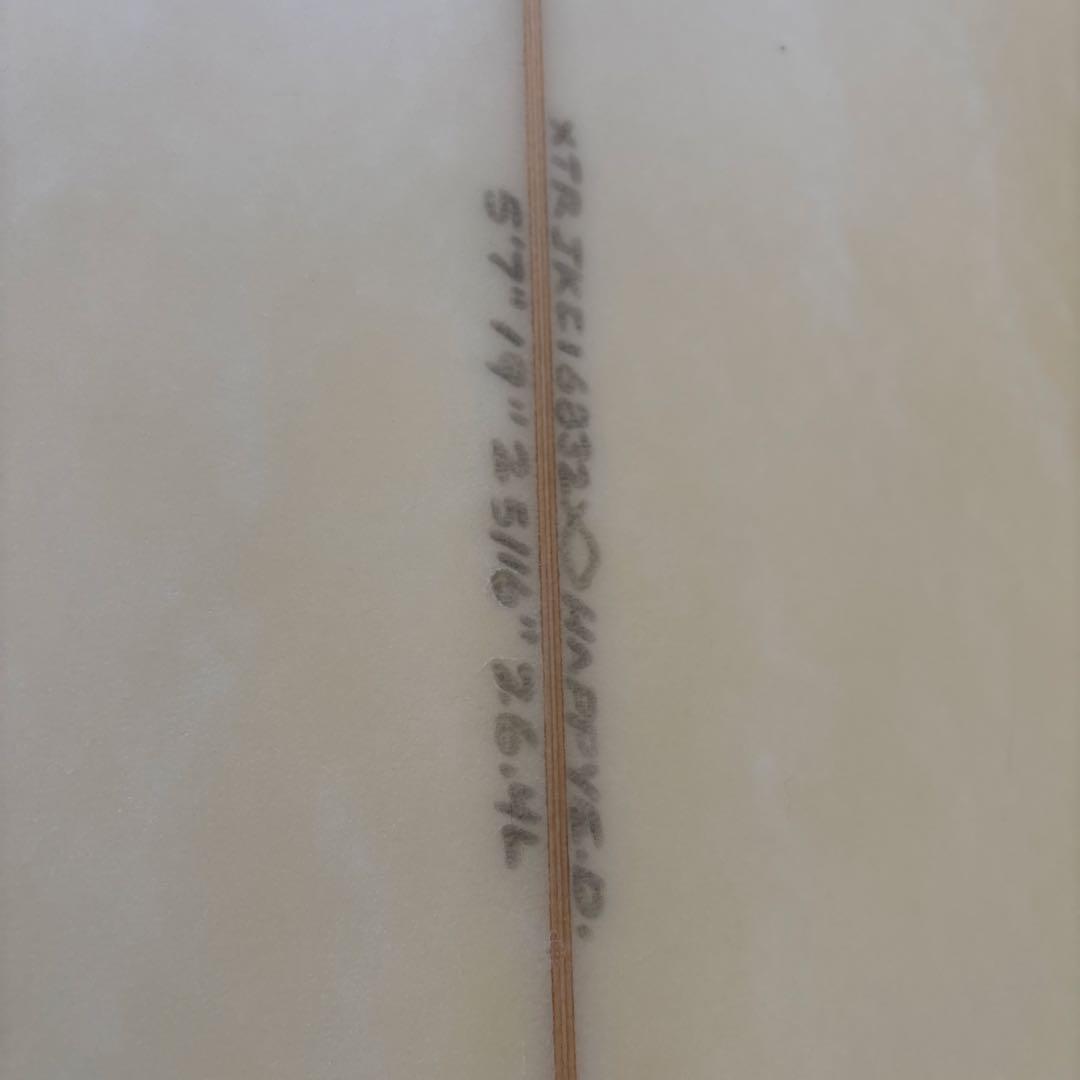 アルメリック　happy everyday XTR素材　5'7\" 26.4L