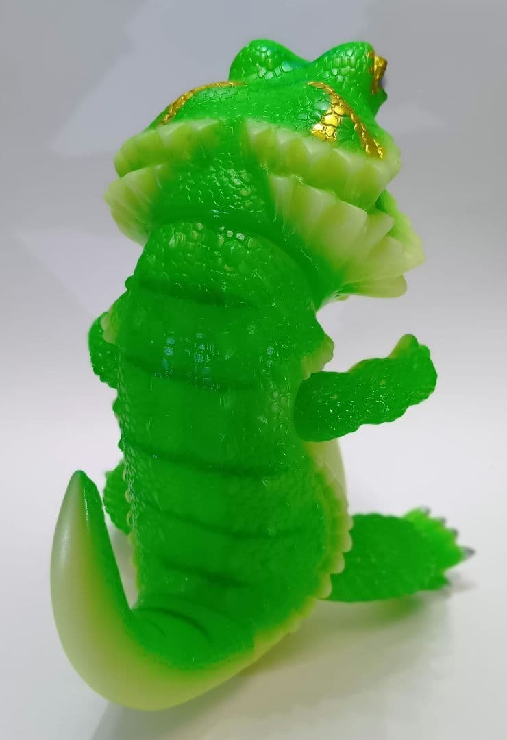 ペインターネット フトアゴン ソフビ 干支 辰(ベビー付き)【開封品】