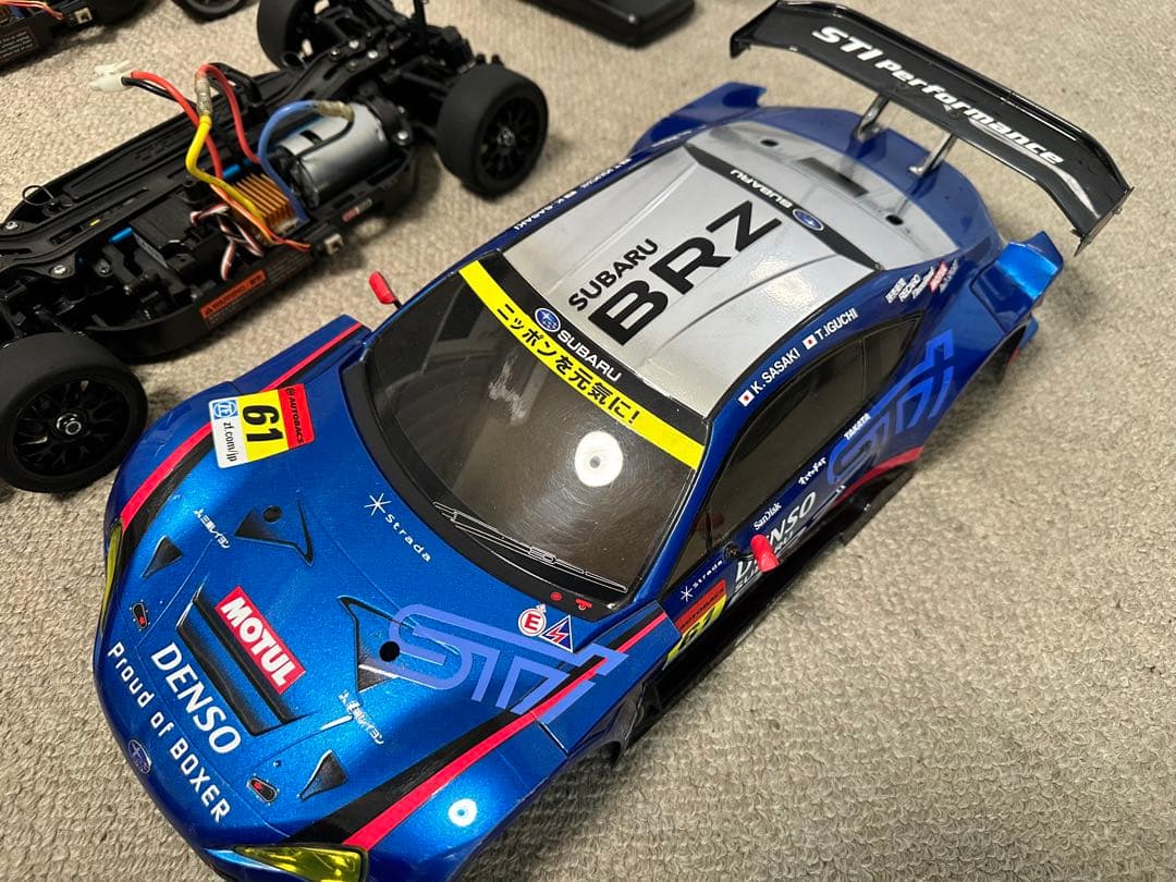 タミヤTT-01 type-Eラジコン2台フルセットBRZ、ヤリス