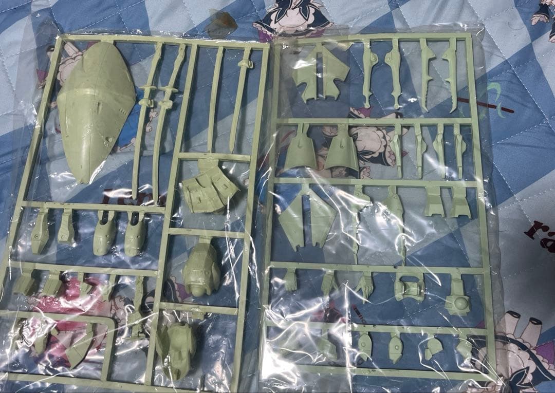 ボークス FSS 1/100レッドミラージュ ファイブスター物語