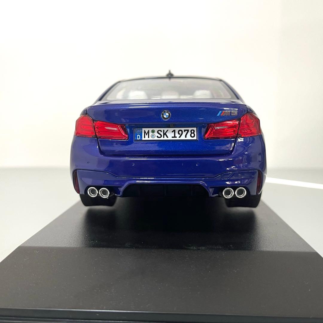  M5 1/18 スケールNOREVモデル ミニカー