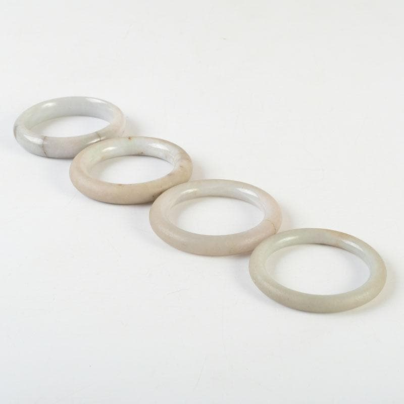 中国　玉石彫刻　玉器　環　装飾品　4点まとめて　V　9786