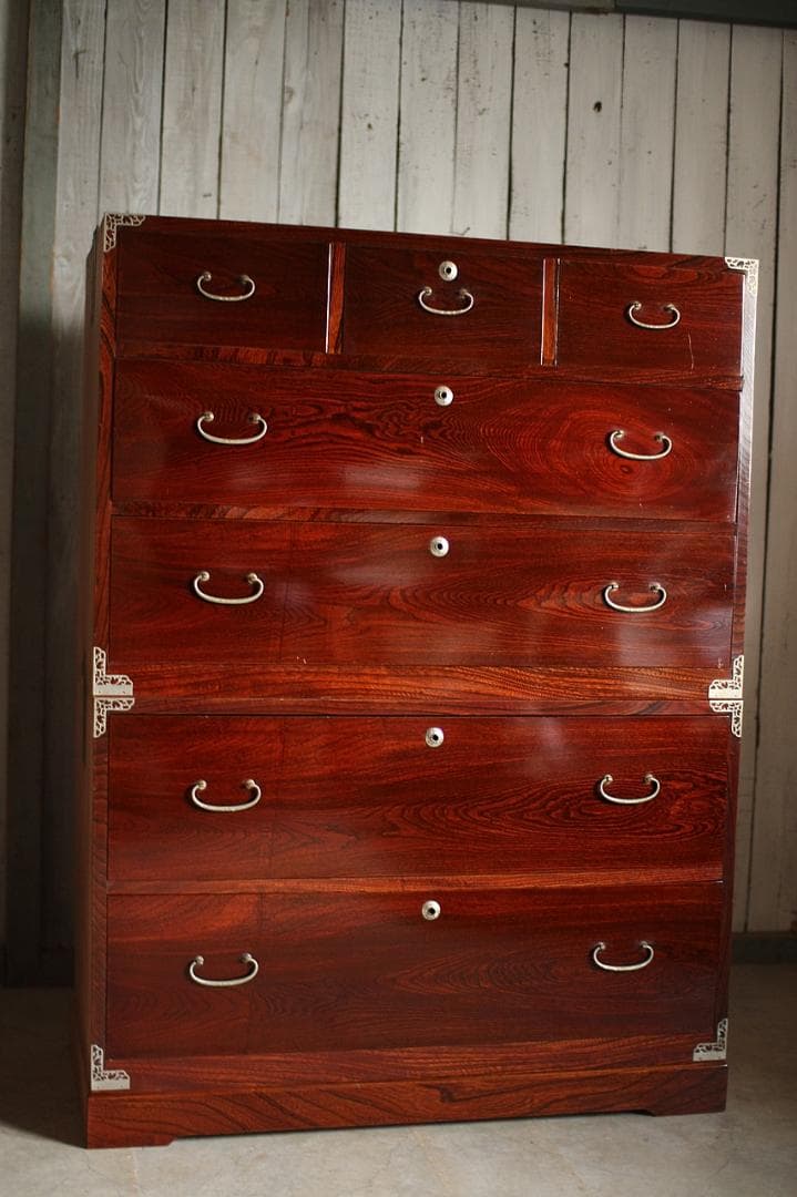 綺麗な前欅の箪笥　引き出し5杯　タンス　収納　古家具　古民家　時代家具