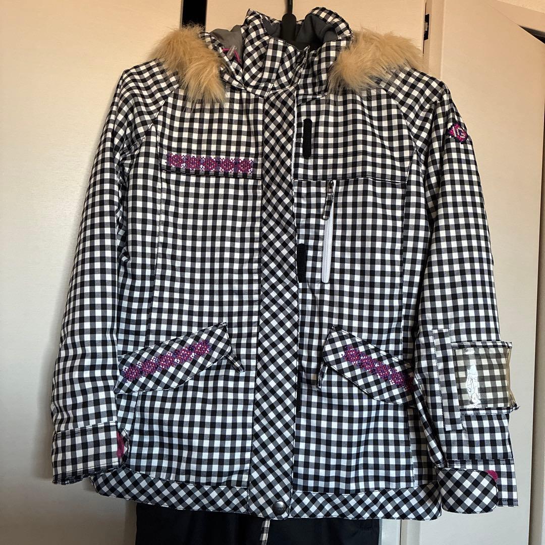 IGNIO スキー・スノボ　ウエア　Sサイズ　　ニット帽付き　未使用品