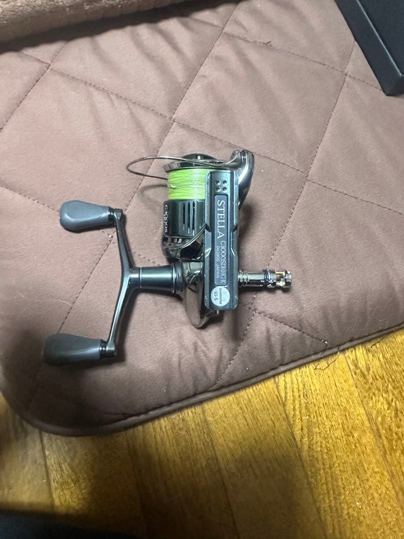 22ステラ　c3000sdhhg スピニングリール