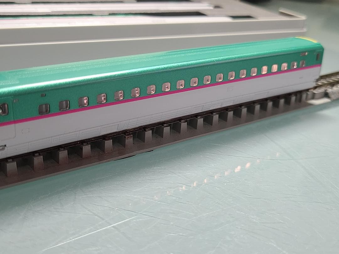 トミックス　98910 E5系東北新幹線　はやぶさ　限定品　室内灯付