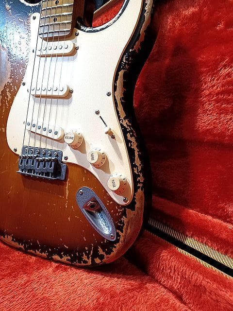 ★Custom HardRelic Sunburst Stratocaster★