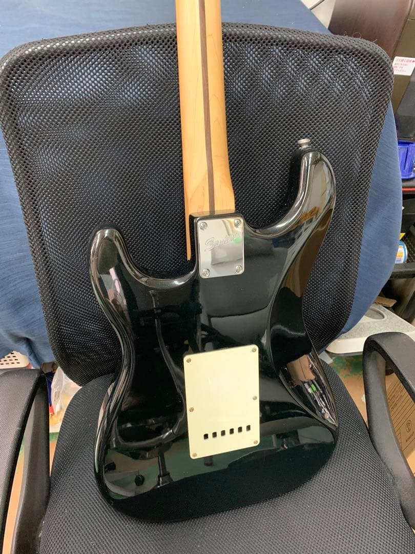 Squier ストラト Stratocaster スクワイヤー フェンダー