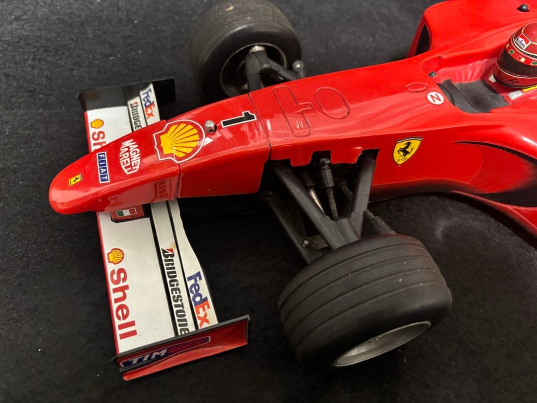 タミヤ 1/10 フェラーリ　F2001 ラジコン