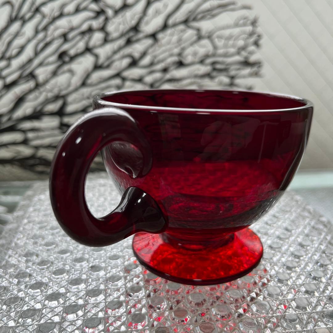 骨董　時代ガラス　希少緋色　朱赤　赤胴　取手付き　アイスクリームコップ　氷コップ