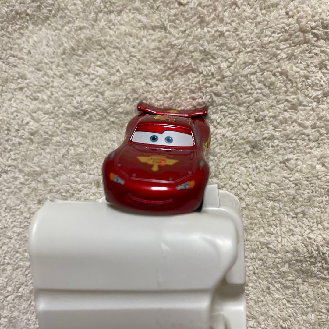 カーズトミカ　ビックタワーヨーロッパ専用マックイーン