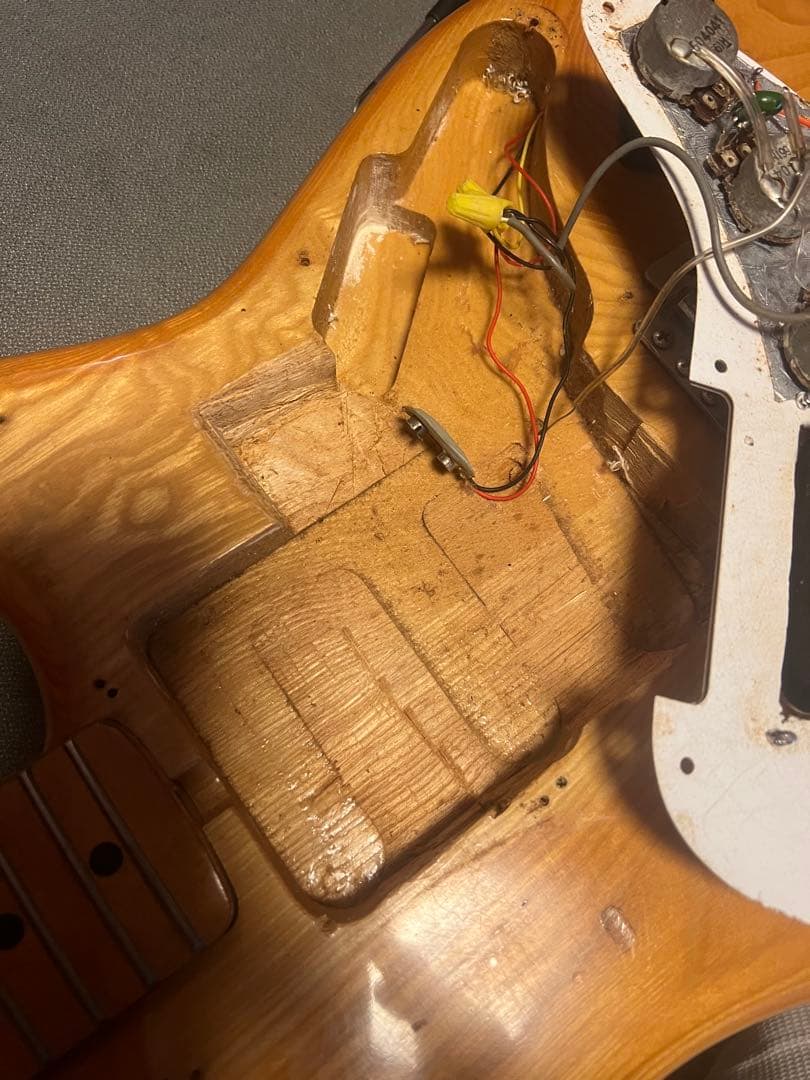 ウエストミンスター 上位モデルマツモク製 1976年ストラト　ディマジオPU搭載