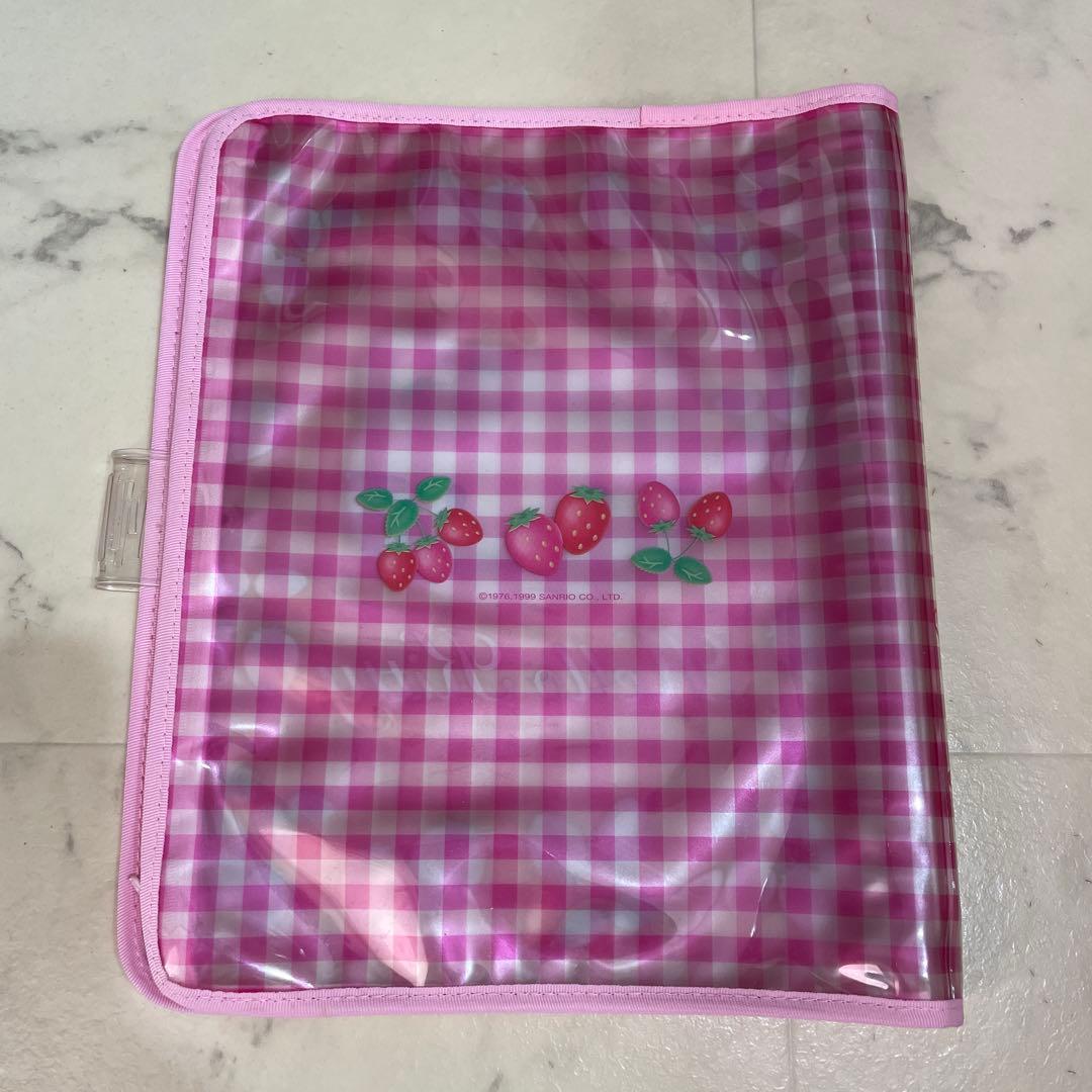 ハローキティ　ファスナー付きルーズリーフ　サンリオ