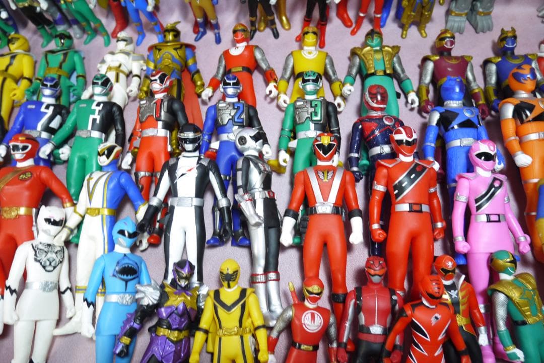スーパー戦隊シリーズ　ソフビヒーロー　など　180体