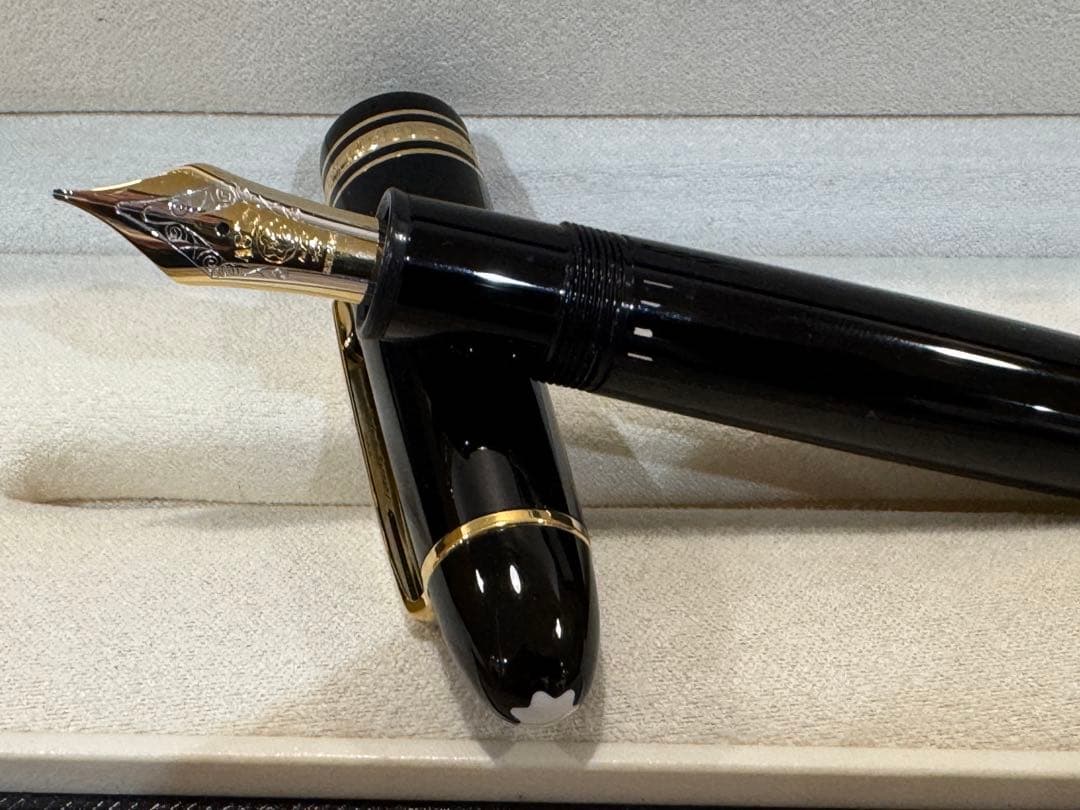 【極美品】モンブラン マイスターシュテュック 149 EF 黒