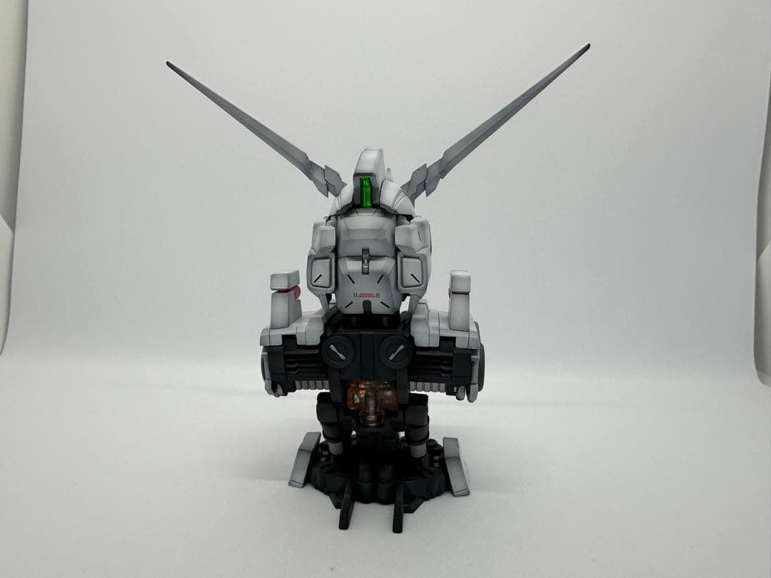 ユニコーンガンダム　メカニカルバスト　完成品