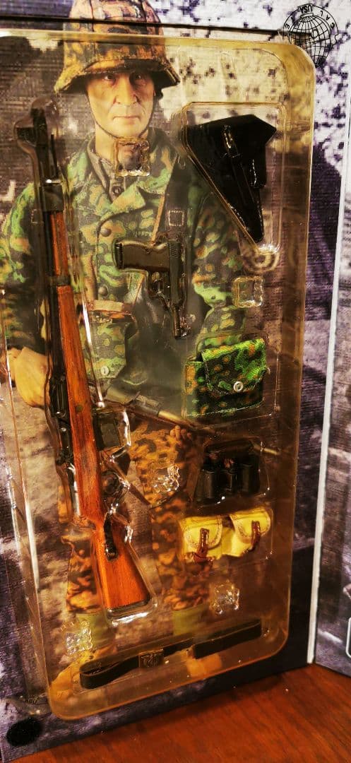 1/6　フィギュア　Panzer Division Frundsberg