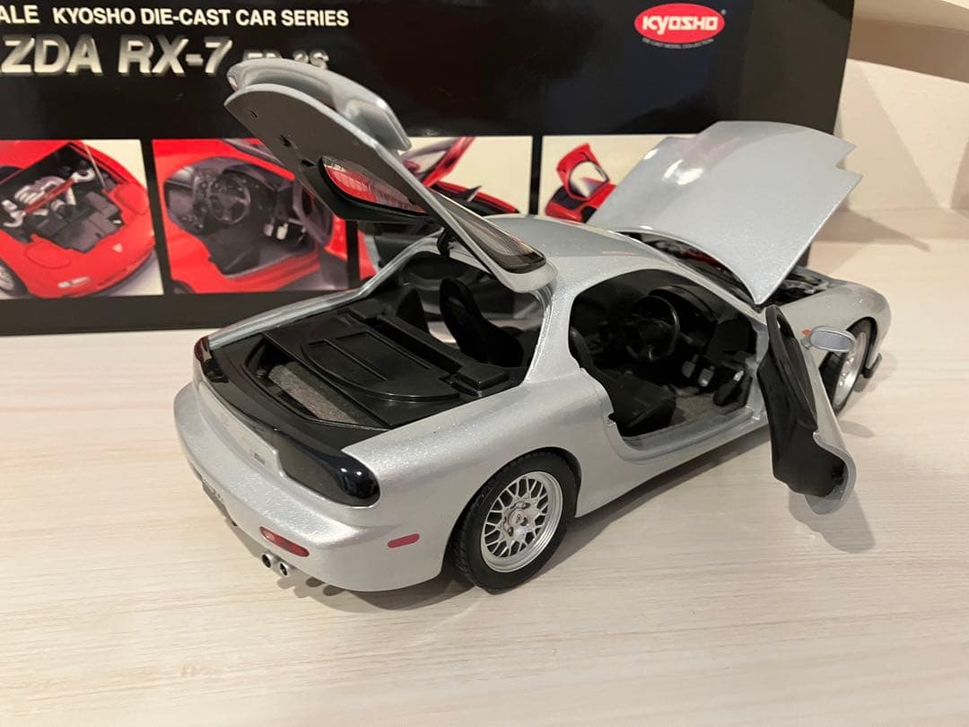 京商 Kyosho Mazda マツダ RX7 FD-3S 1/18