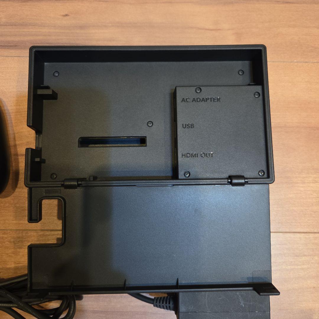 任天堂Switch スイッチ 本体 　バッテリー強化版