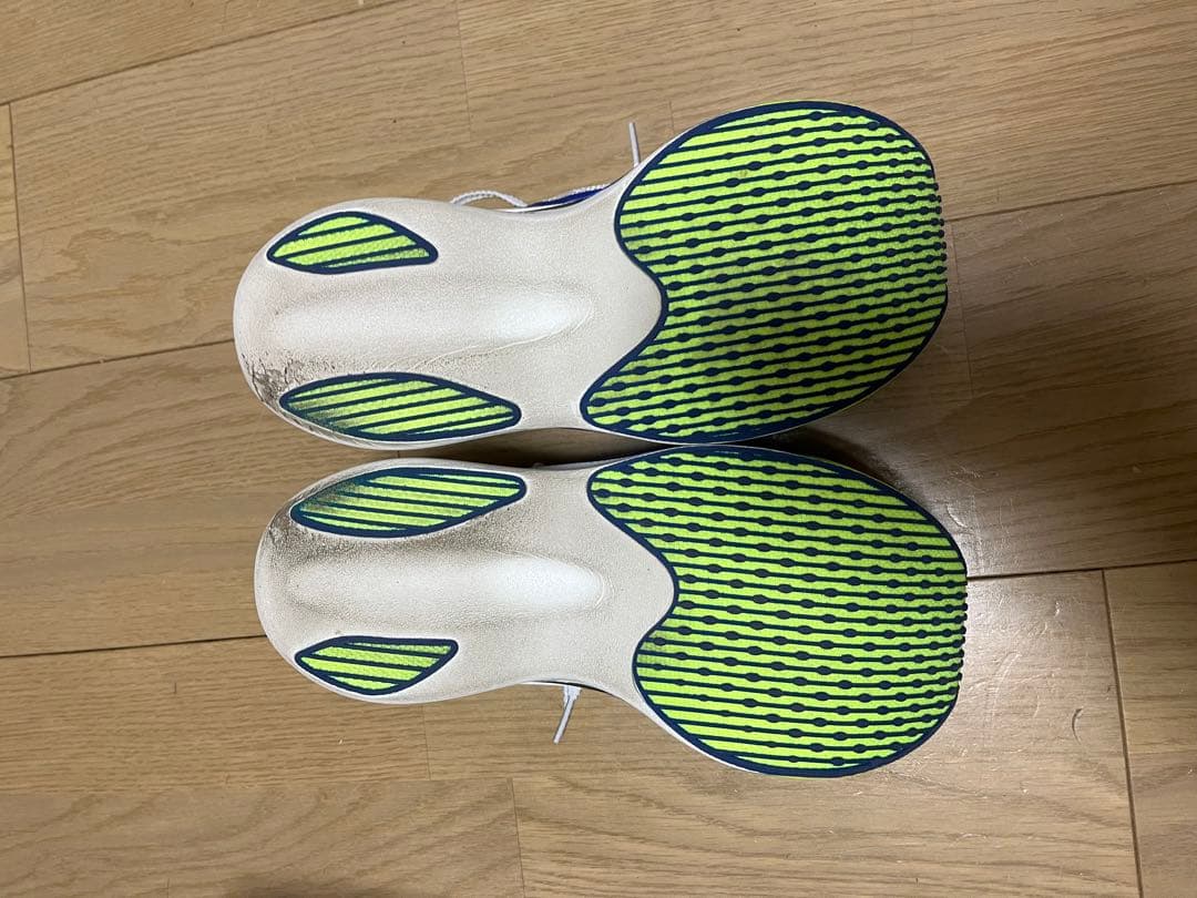 ミズノ　ハイパーワープ　ピュア　26.5 hyperwarp pure