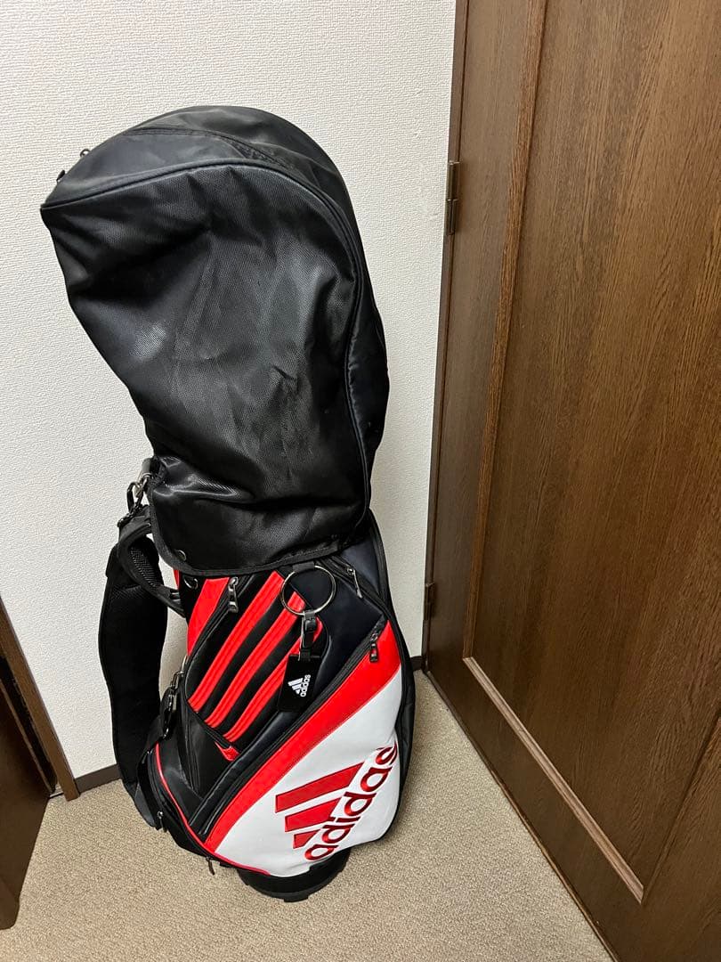 adidas キャディバッグ 黒赤 ストライプデザイン