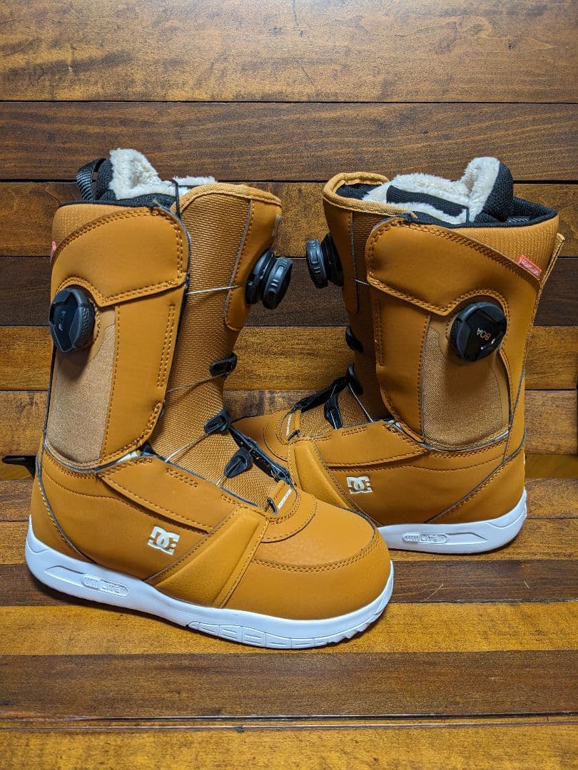 最終値下げ未使用新品✨️DC スノボブーツ 23.5cmcm