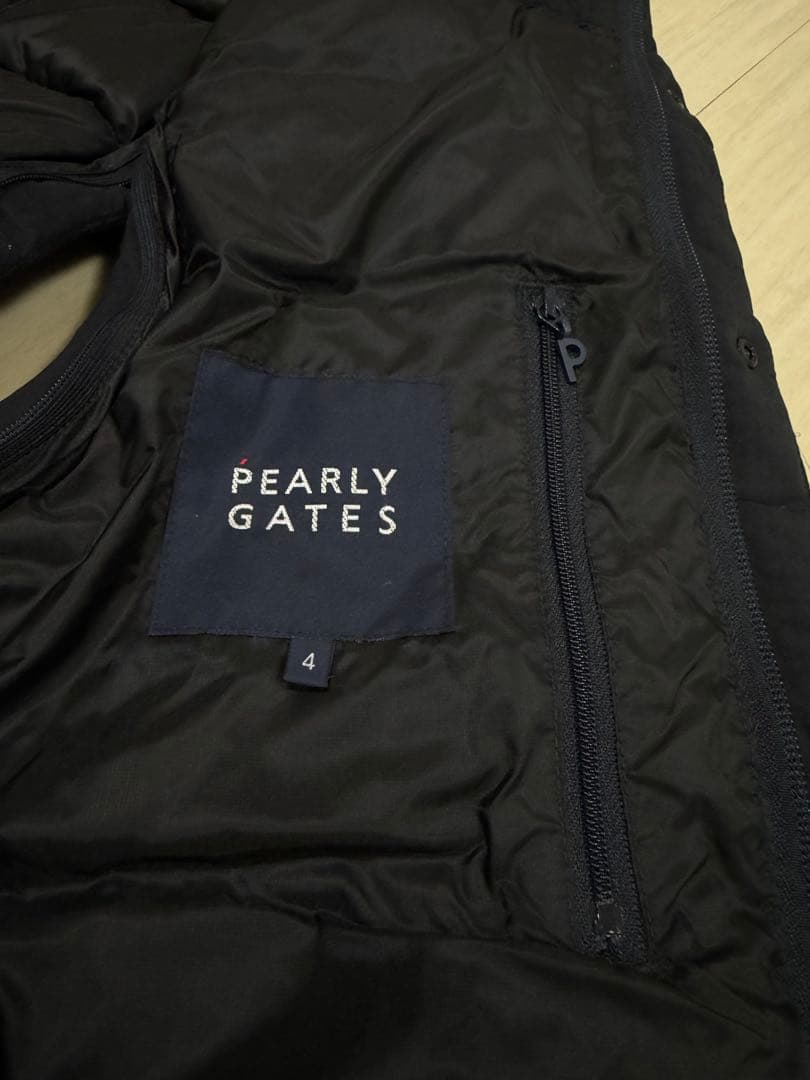PEARLY GATES ブラック ダウンベスト