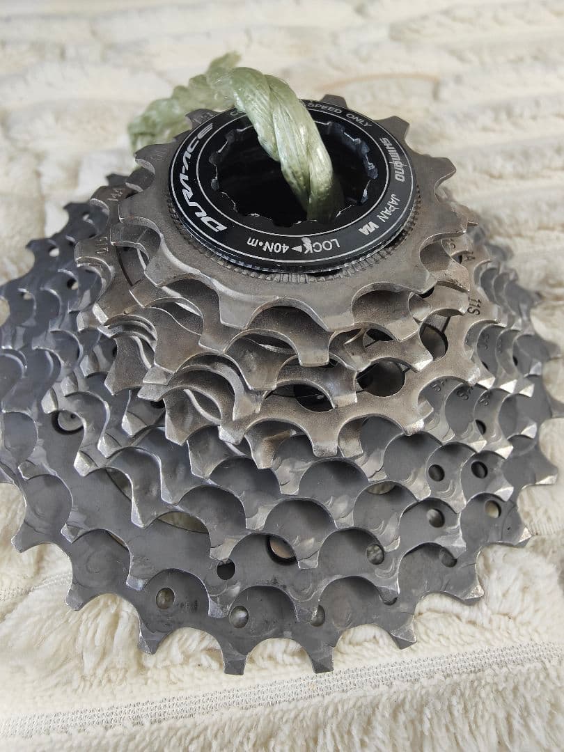 SHIMANO デュラエース スプロケットCS-R9100 12-28　美品☆