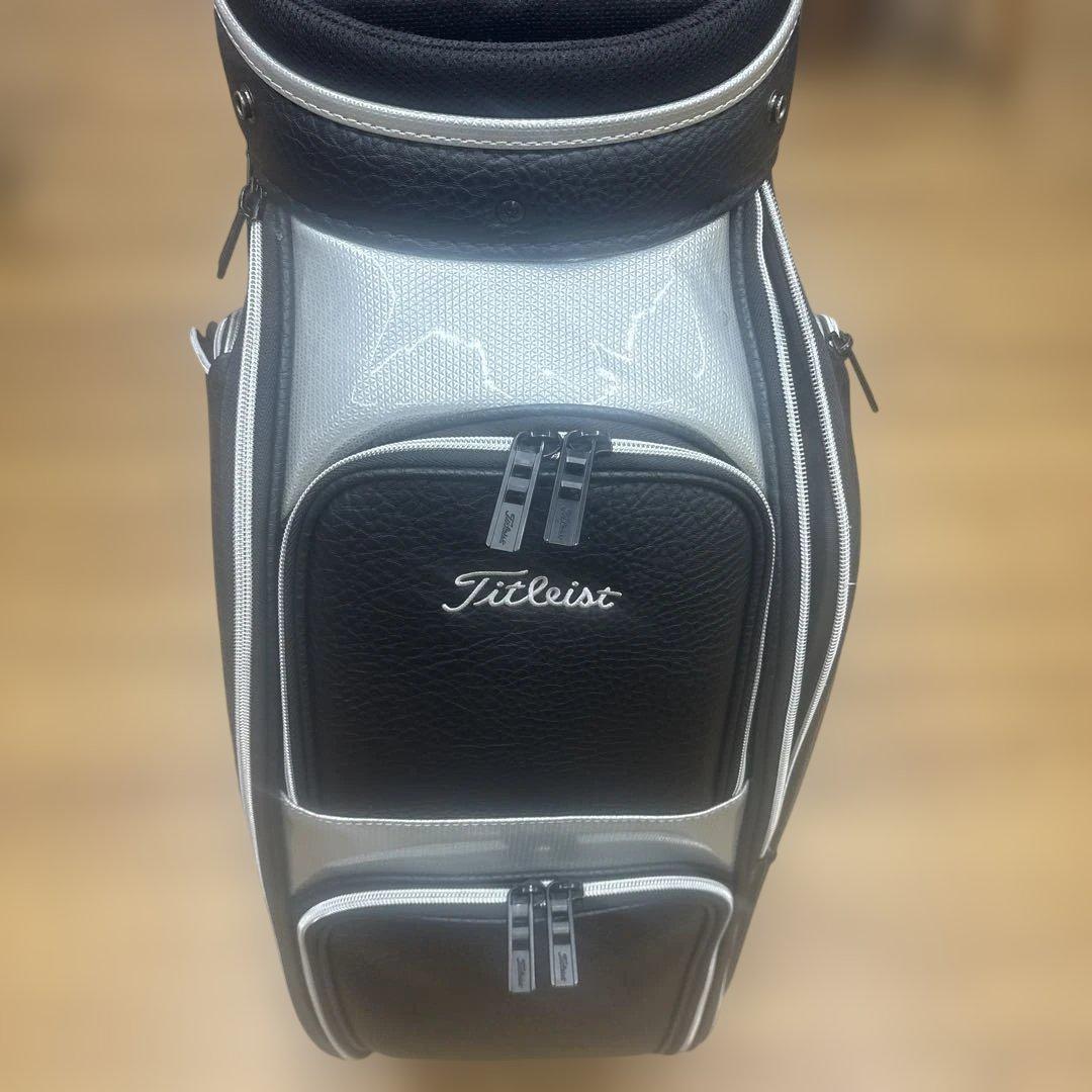 Titleist ゴルフバッグ・キャディバッグ 黒/白