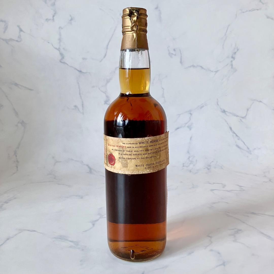 【未開栓】白馬のフィギュア付き ホワイトホース スコッチウイスキー 750ml