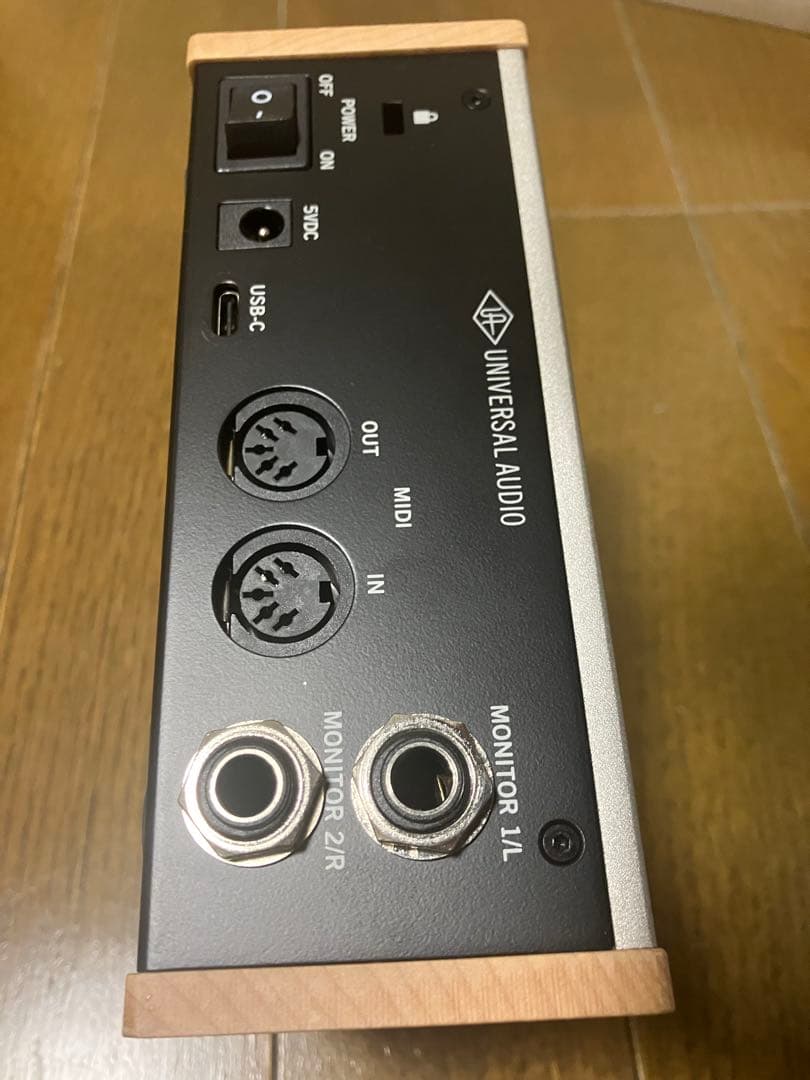 UA Volt176 元箱付