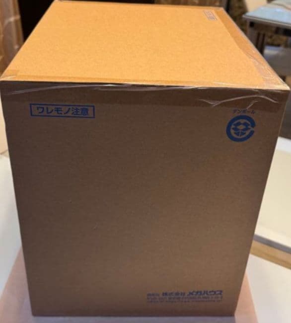 ワンピースフィギュアPOP20周年記念ボアハンコック新品未開封　輸送箱未開封！